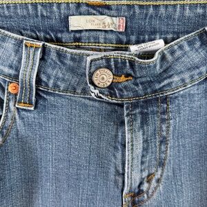 Levi’s Low Flare Stretch Jeans Size 22M Y2K